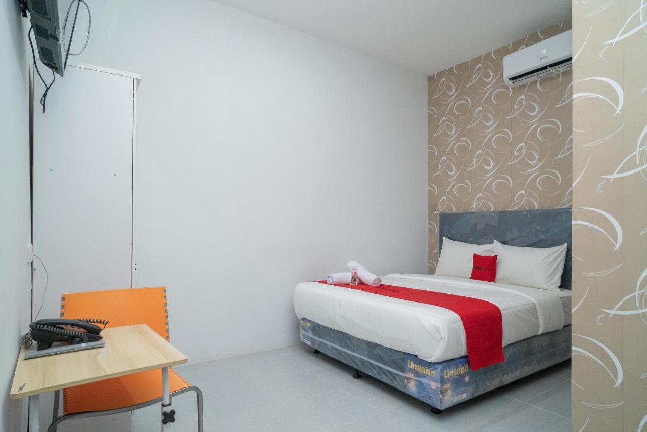 Reddoorz Near Sarinah Jakarta Eksteriør billede