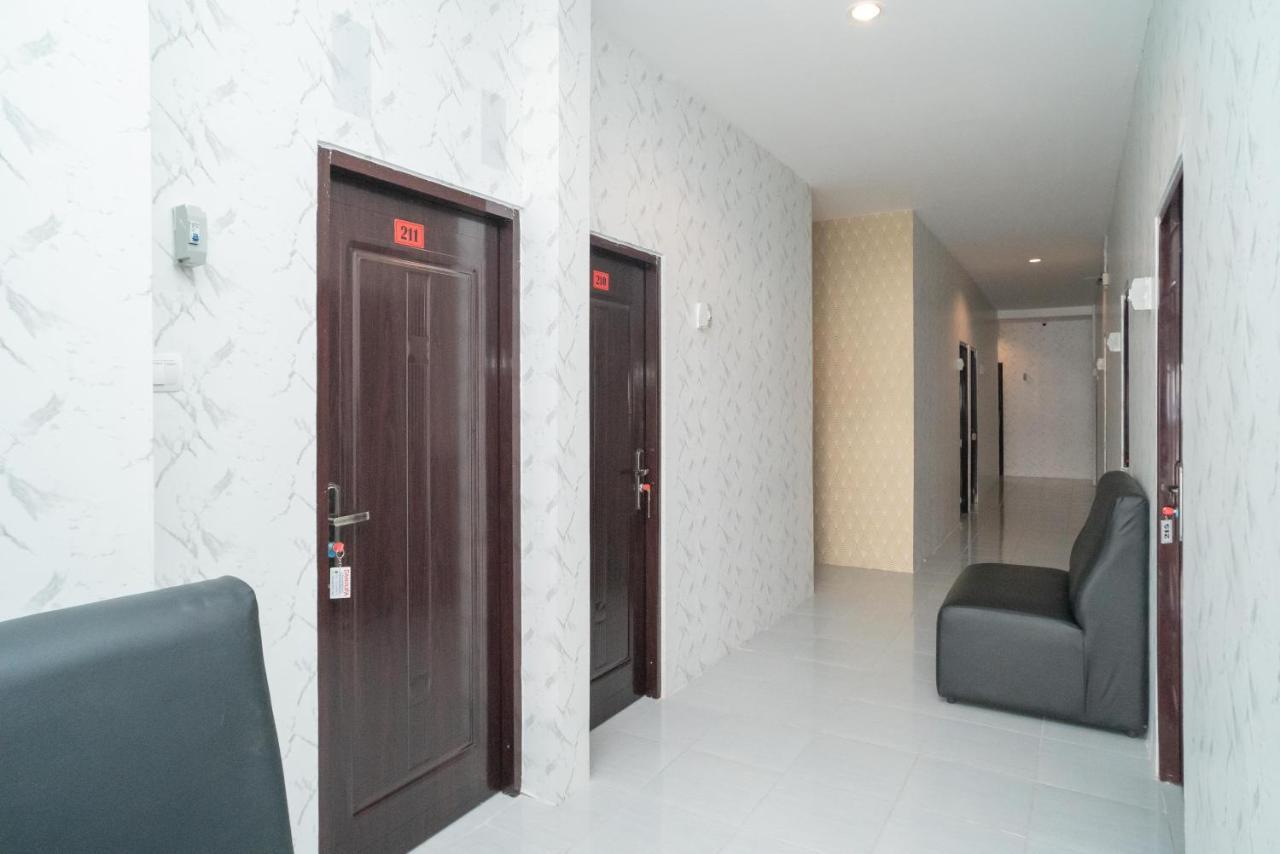 Reddoorz Near Sarinah Jakarta Eksteriør billede